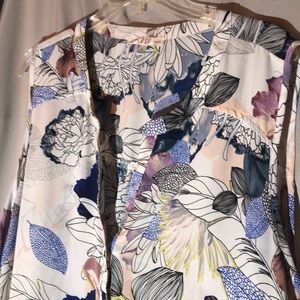 Spence Sleeveless Tunic! 😍